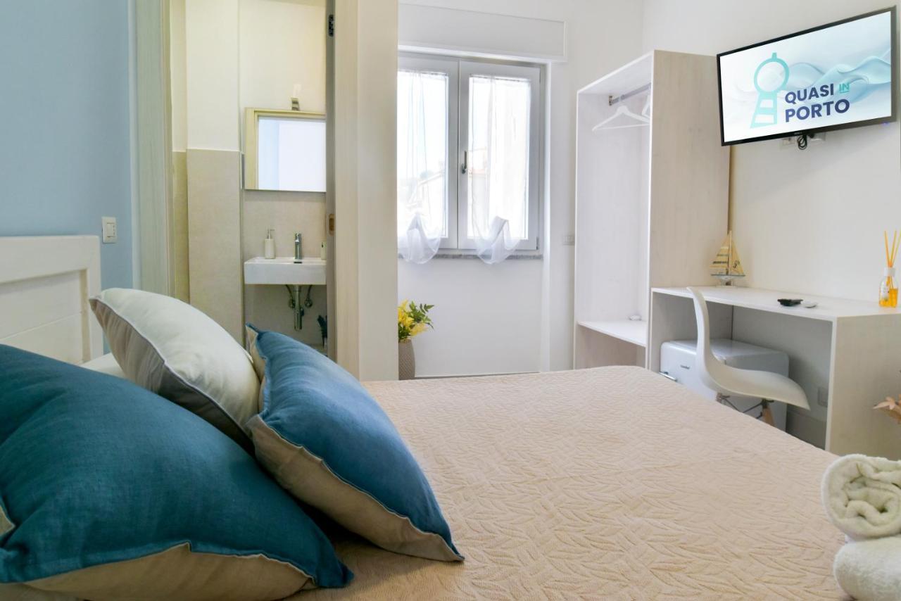 Bed and Breakfast Quasi In Porto Agropoli Exteriér fotografie